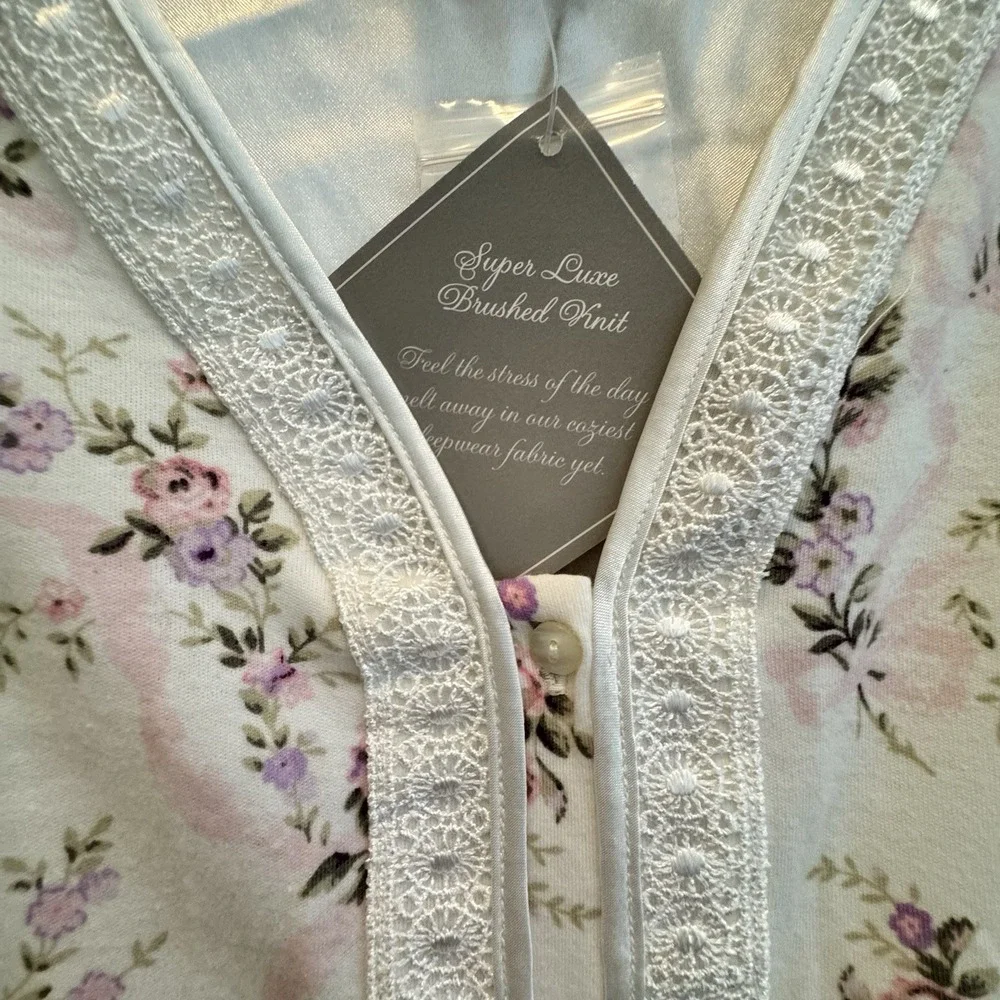 Earth‎ Angels 2 Pc Pajama Set XL Floral Lace Trim Button Top Pants NWT
